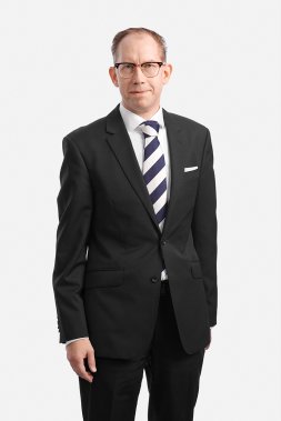 portrait_gbu_800.jpg